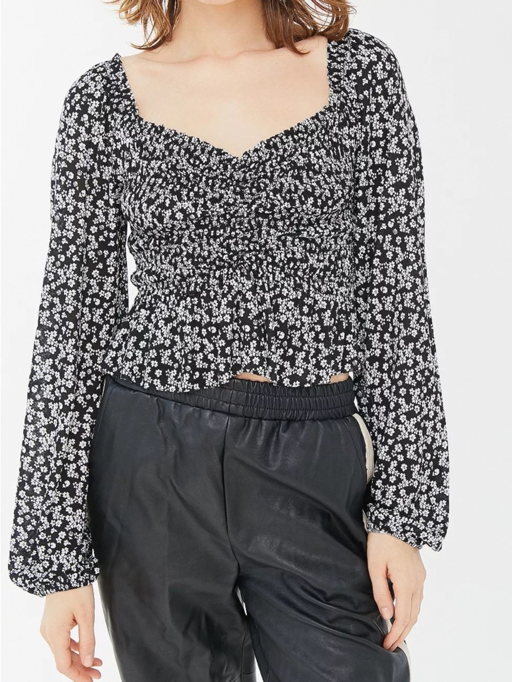 Urban Outfitters | Black and White Floral Blouse | SMALL